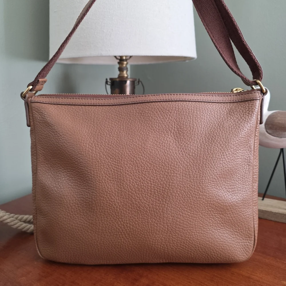 Fossil Erin Pebbled Leather Crossbody Bag Tan Brown Zip Top Shoulder Purse